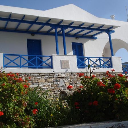 Blue Horizon Ios Hotel Exterior foto