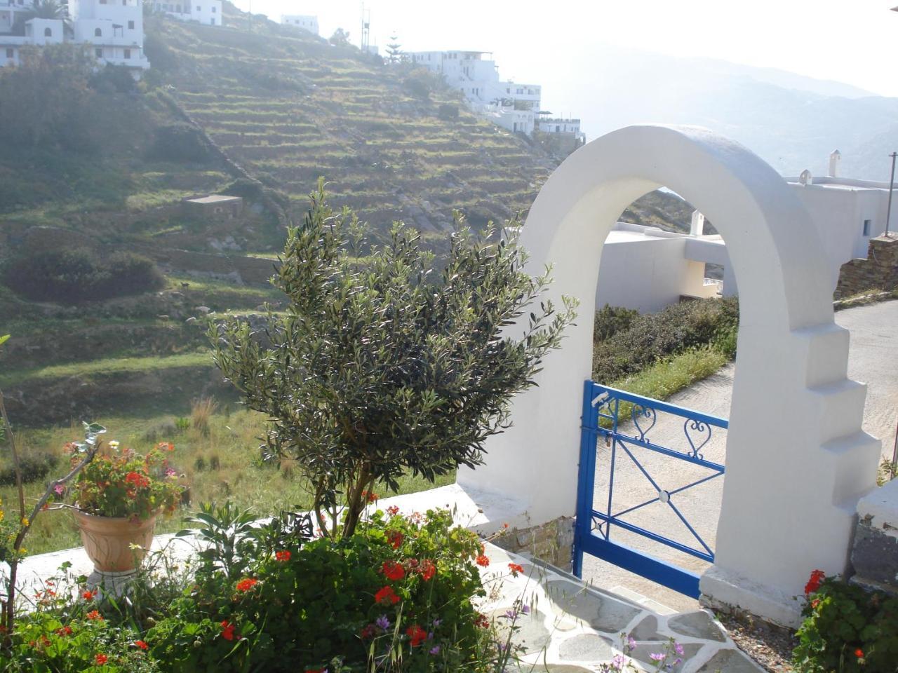 Blue Horizon Ios Hotel Exterior foto