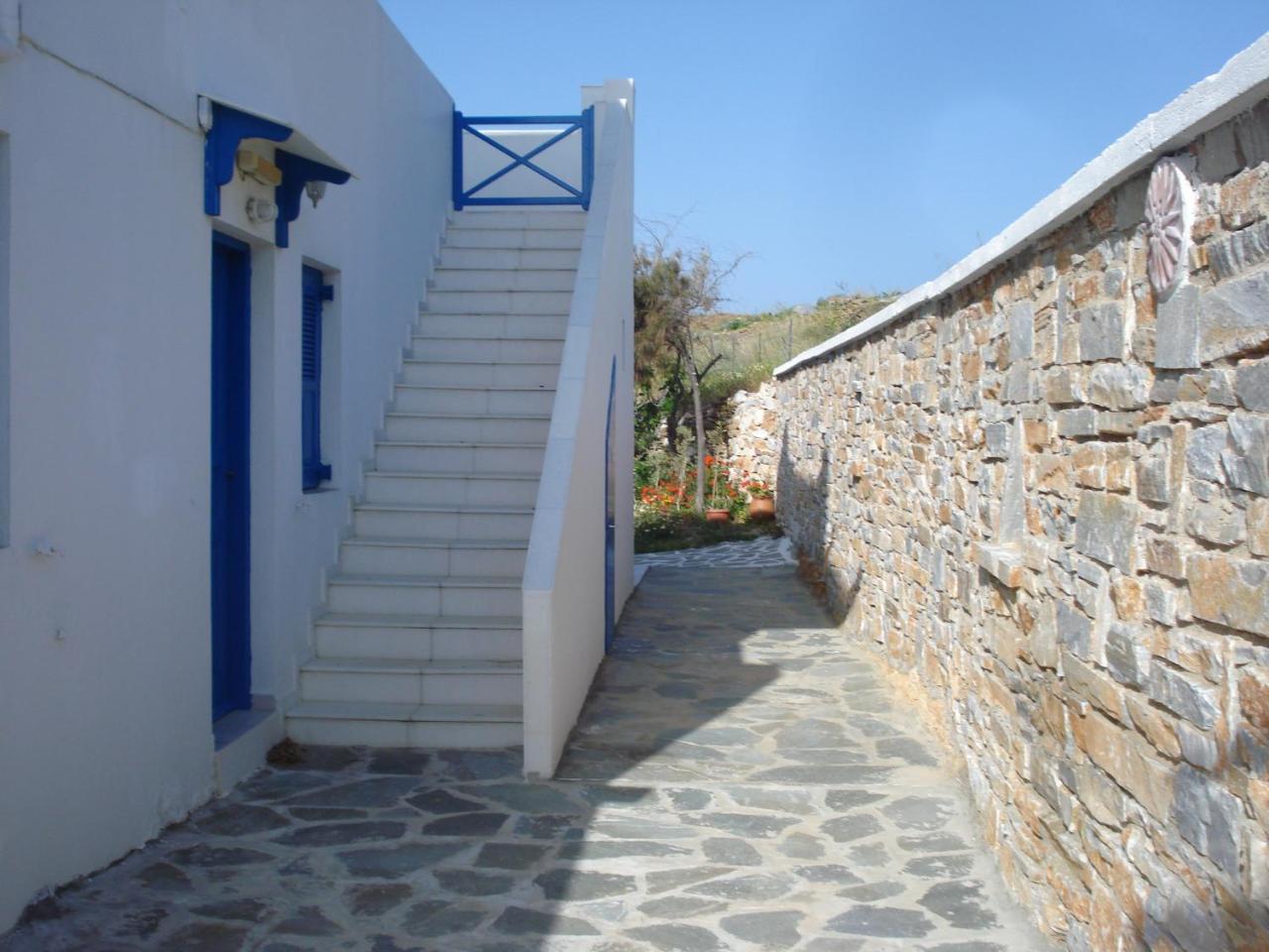 Blue Horizon Ios Hotel Exterior foto
